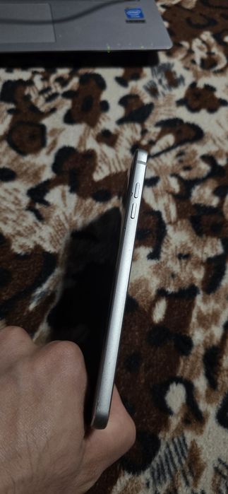 LG G6 32gb-4gb ram