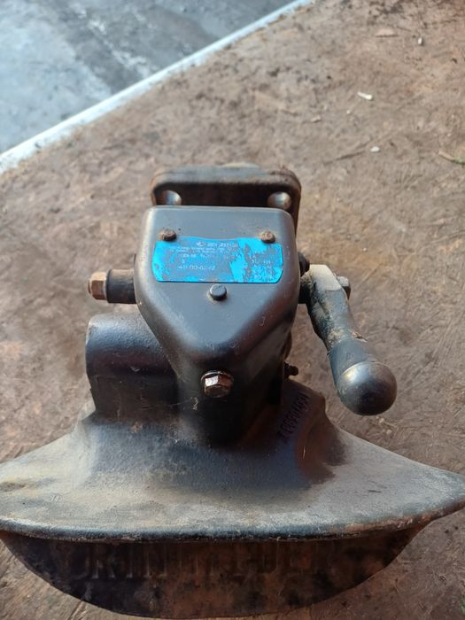 Продам Фаркоп 48 и 38 размер