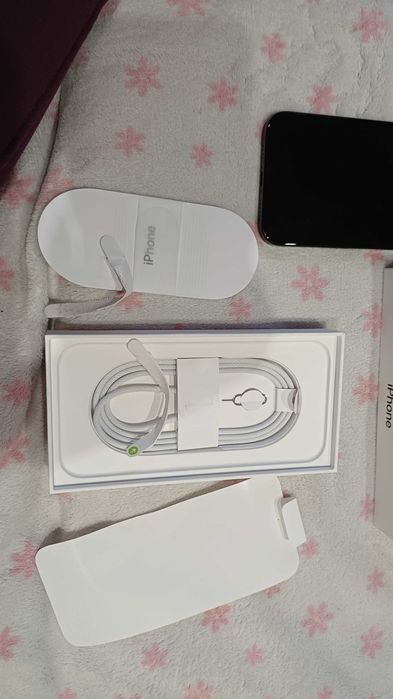 Iphone 16 pro max с гарантией