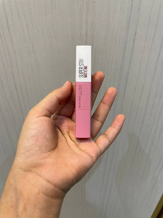 Maybelline pamada помада+ Maycheer база