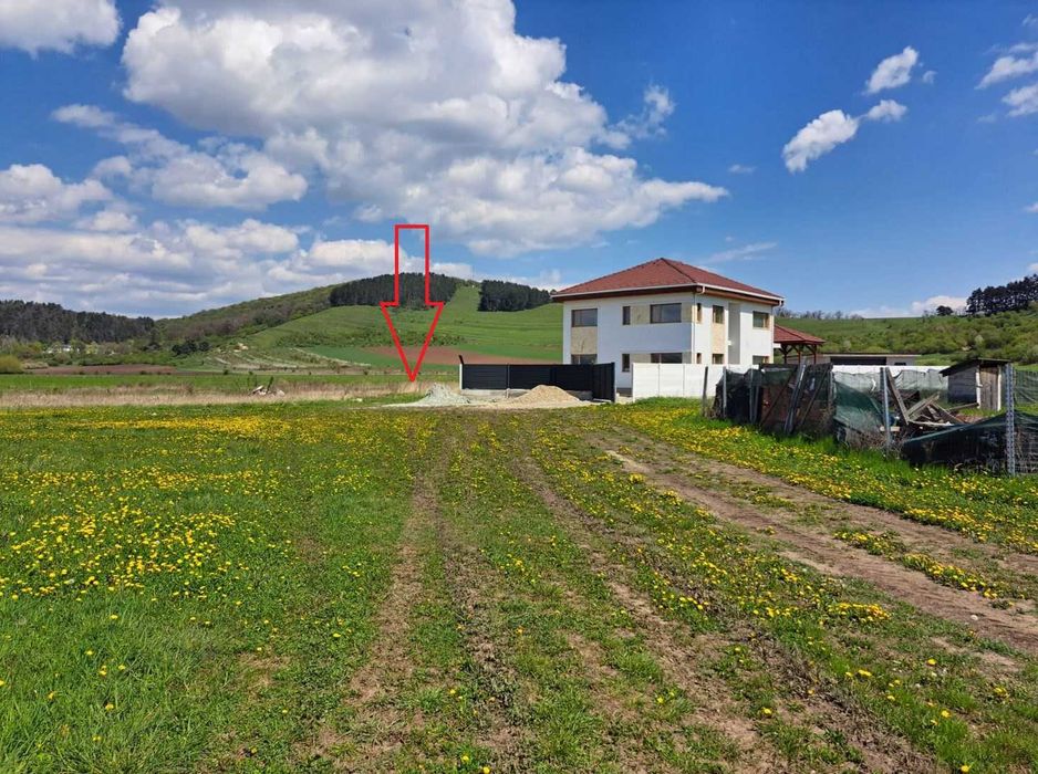 OCAZIE! Teren Intravilan de Vânzare în Sânpetru, zona Lempes