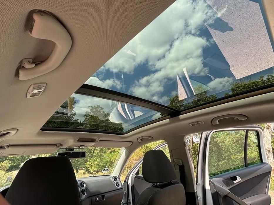 Vând Tiguan 2012 /luna 11, Panoramic