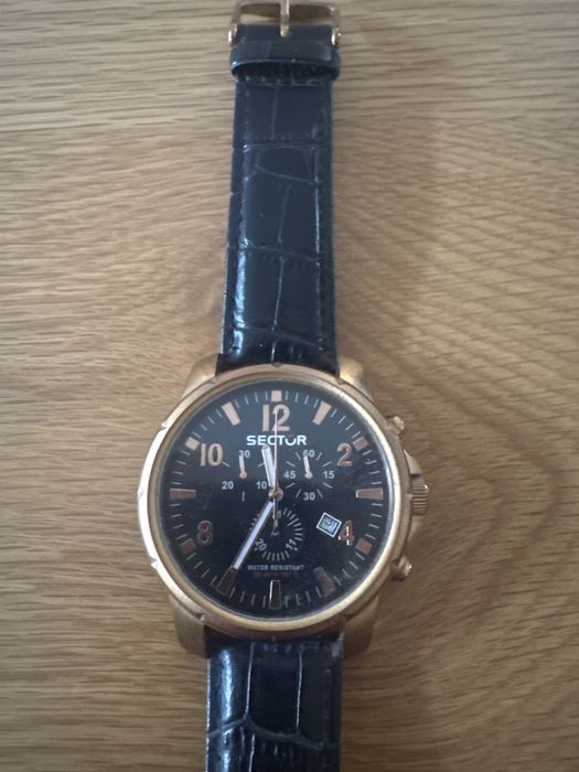 Мъжки часовник Sector