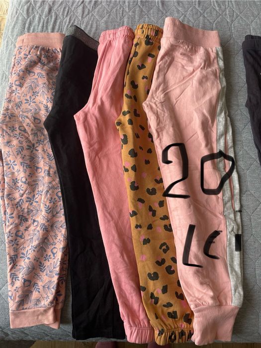 Vând lot haine 110-116-122-128