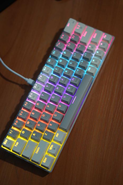 Montaj uchun kuchli kompyuter sotiladi srochno