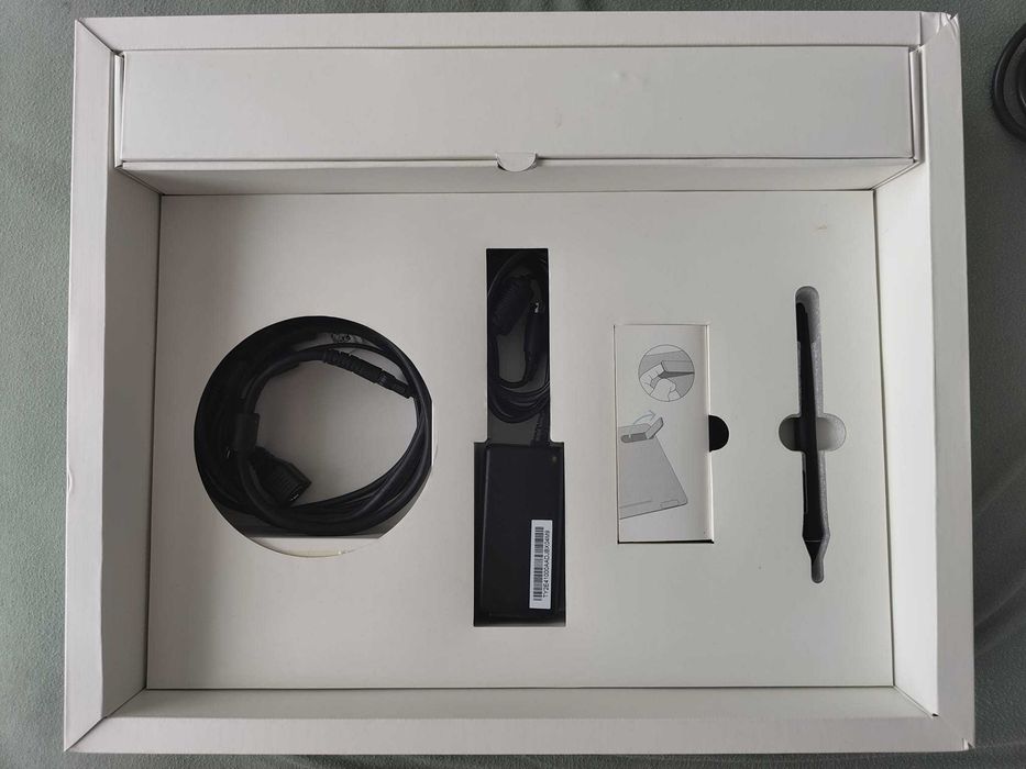 Tableta grafica Wacom Cintiq 16
