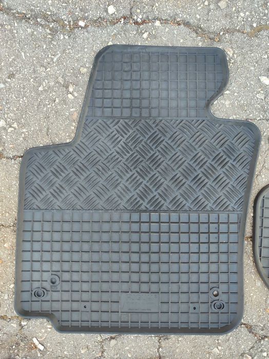 Мокетни и гумени стелки за Seat Altea