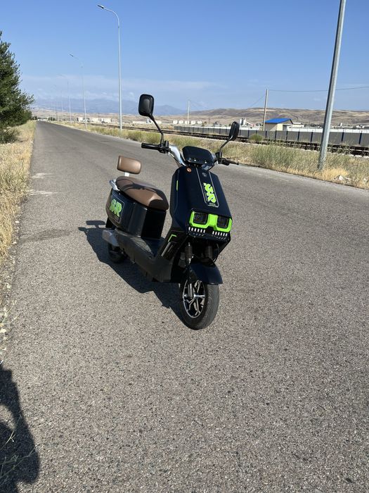 Продаю электро мопед