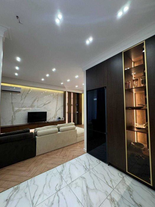 R1 Сдаётся квартира 2/6/14 на Яккасарайском р-н в ЖК Престиж Гарденс !