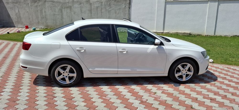Volkswagen Jetta 1.6 TDI 2013