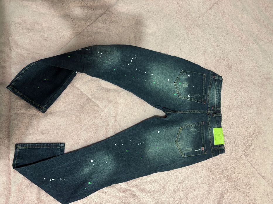 Нови Мъжки Дънки