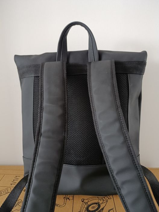 Продам рюкзак ZARA унисекс