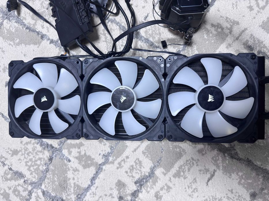 Corsair iCue H150i Elite Capellix