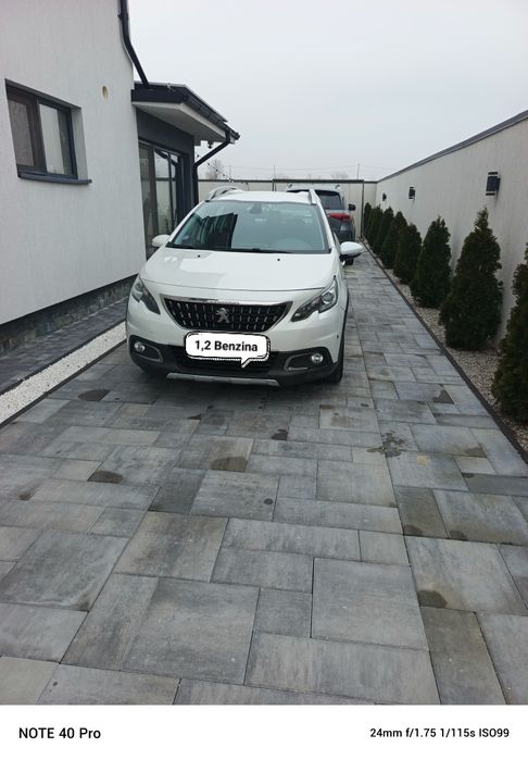 Peugeot 2008 // An fabricație 2017// Camera spate  //