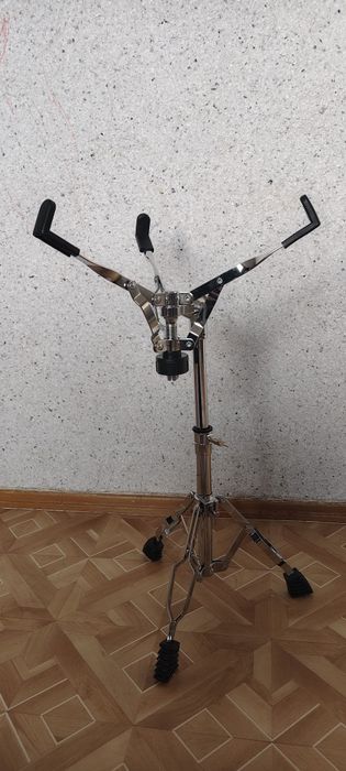 Стойка держатель