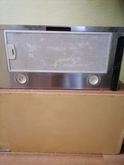 Вытяжка / электровытяжка /