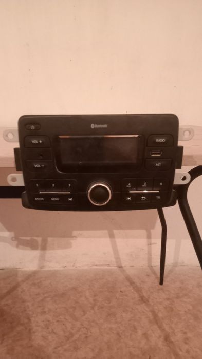 Магнитола сатылады