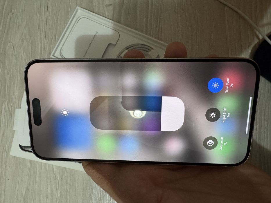 Iphone 15 pro max white, 256, 89%