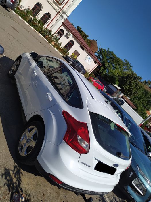 VÂND autoturism Ford focus 3