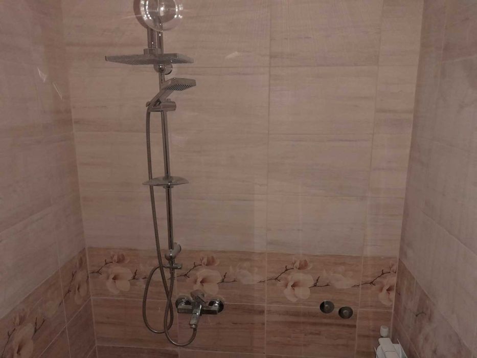 Продава се Двустаен апартамент в Търговище, Запад 2 - 59 кв.м за 1297 €/кв.м - Снимка #1