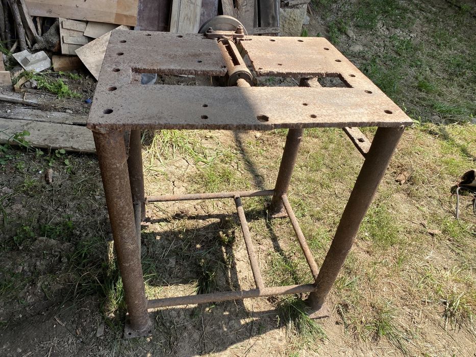 Masă abric, polizor, masă de tăiat lemne