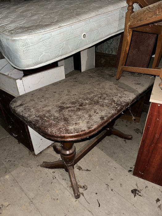 Masa de bucatarie  clasica