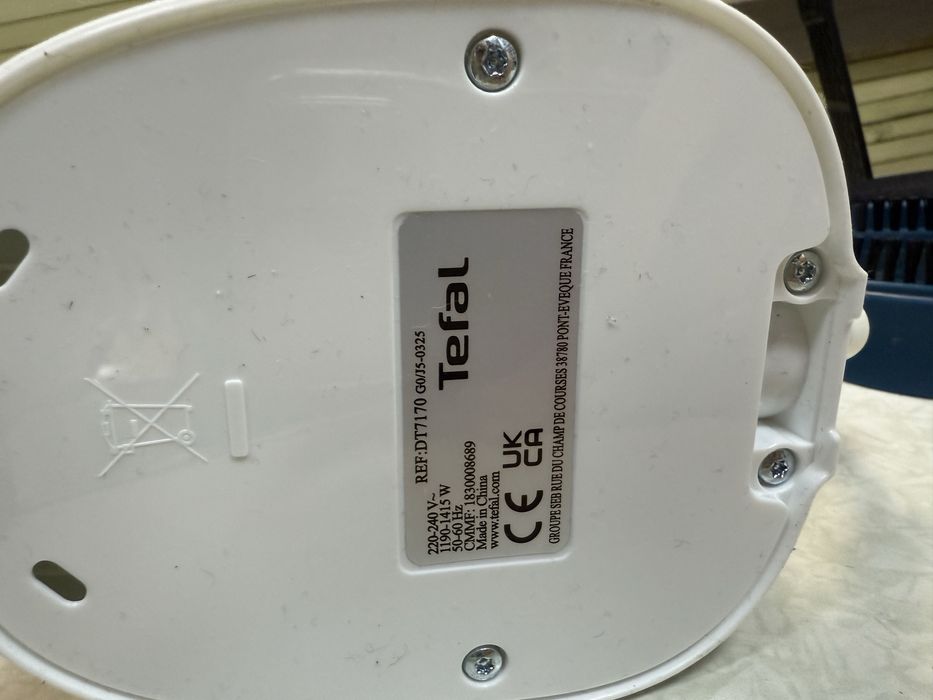 Уред за гладене с пара Tefal Access Steam Easy