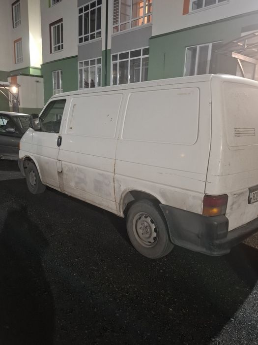 Грузовой продам т4