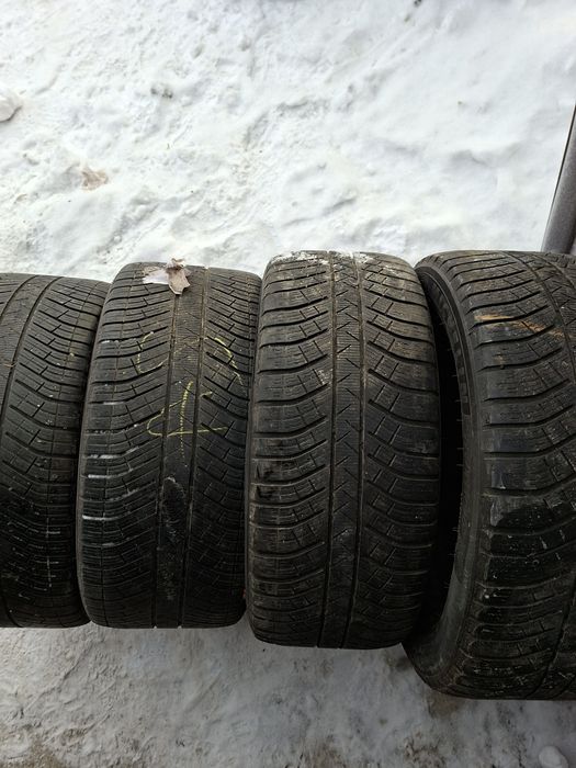 Продам шины 305/40/20=275/45/20 мишелин