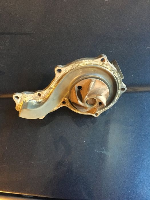 Помпа Audi Volkswagen