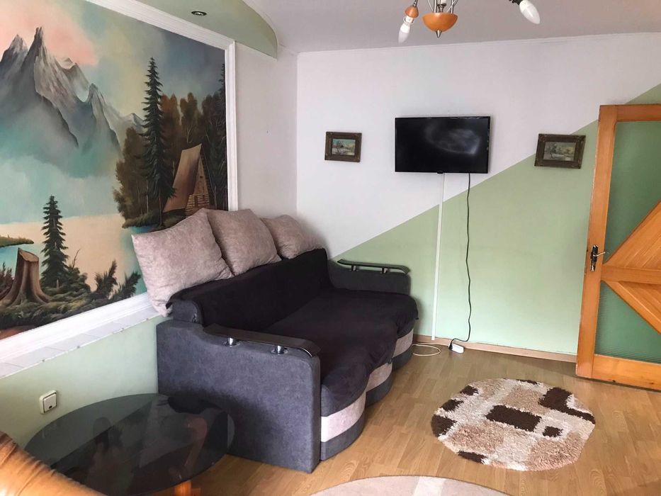 Inchiriez apartament ultracentral Radauti