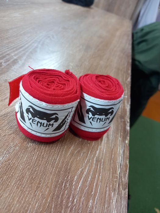 Продам бинты за 2000