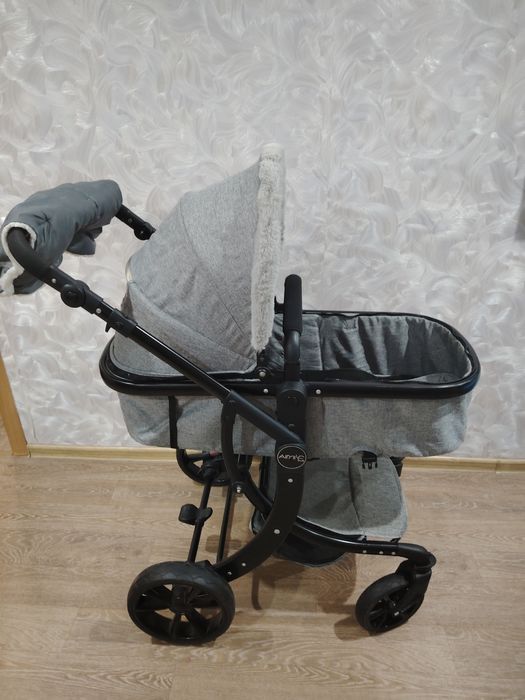 Продам коляску 2 в 1 б/у