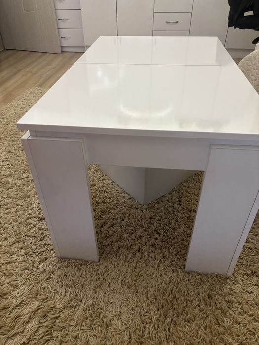 Бяла холна разтегателна маса 100/60/55