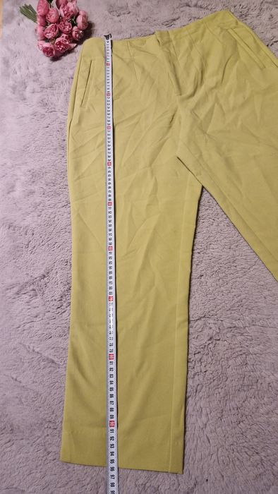 Pantaloni Stradivarius mărimea 42, talie înaltă