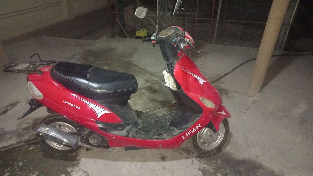 Sukuterr lifan qizil rangi