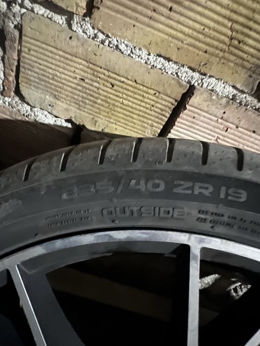 Гуми с джанти 19ки БМВ