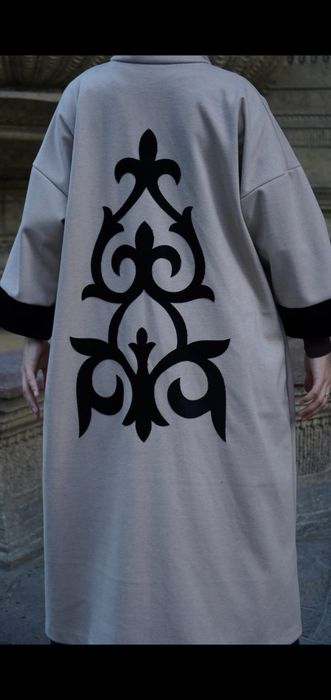 Шапан оюланған 25000 тг.