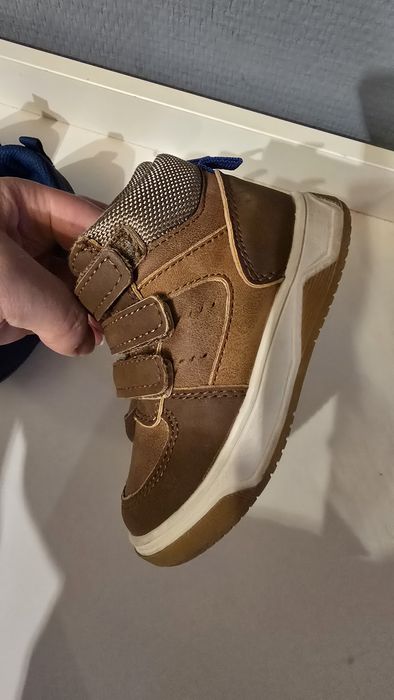 Обувки за момче- 21 и 22 номер, обща цена 33лв