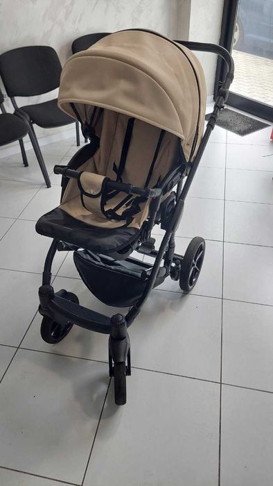 Детска количка с две кошчета