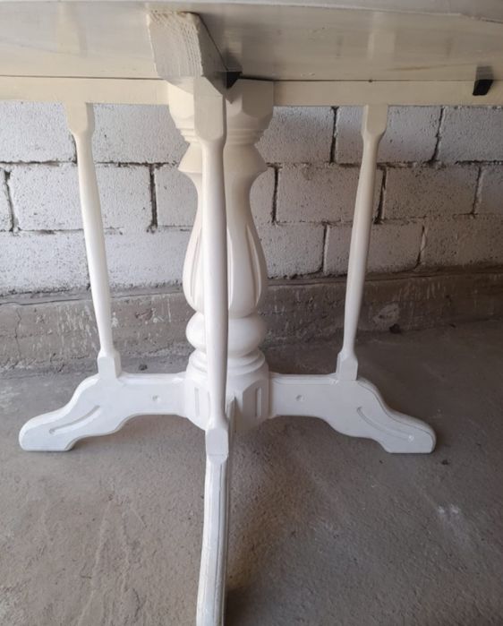 Стол кухонный продам