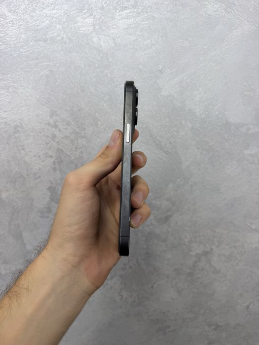 Iphone 15 Pro Max / 256 GB / liber de retea