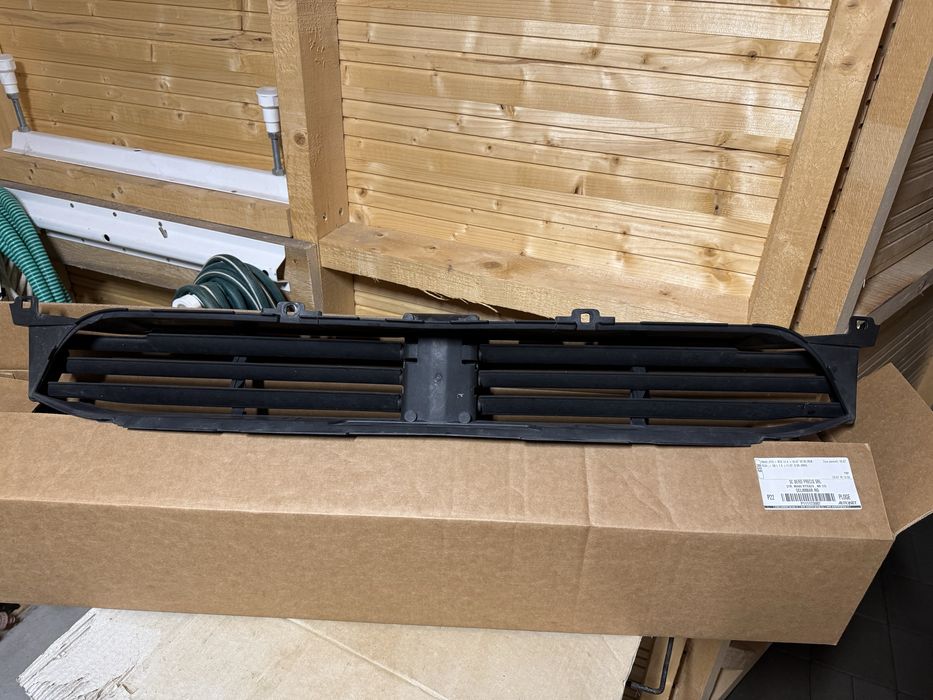 Vand grila aer BMW G01