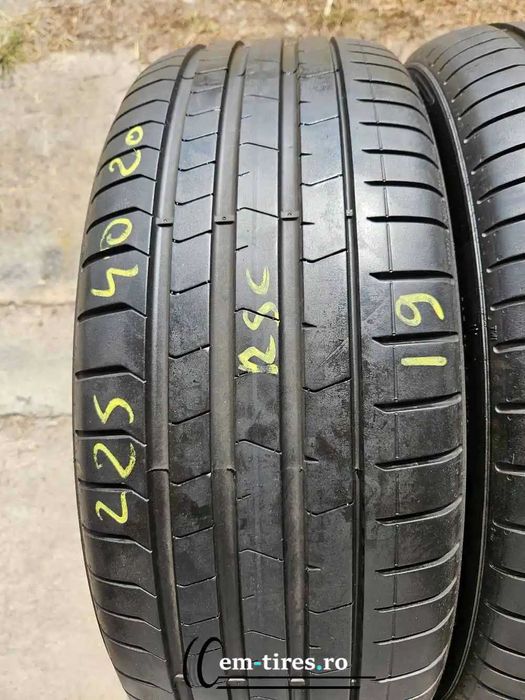 SET 2 Anvelope Vara 225/40 R20 PIRELLI P Zero  94Y - Runflat