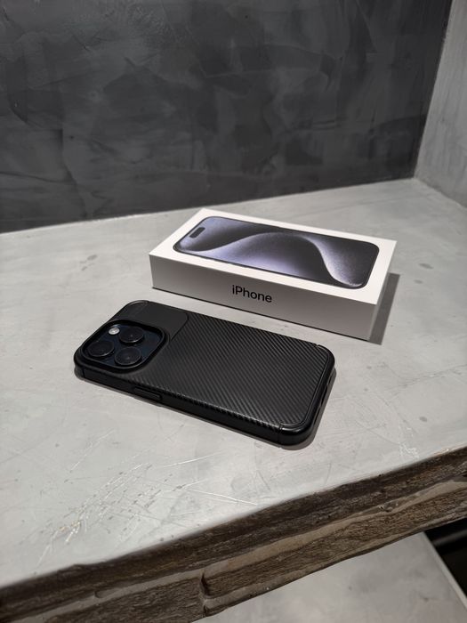 КАТО ЧИСТО НОВ Iphone 15 Pro Blue + подарък