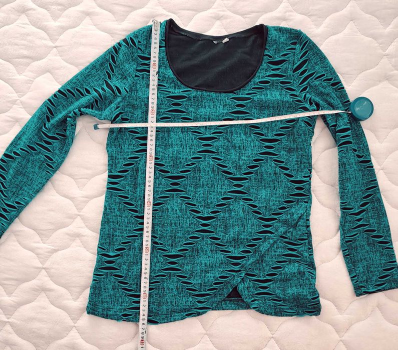 Атрактивна дамска блуза