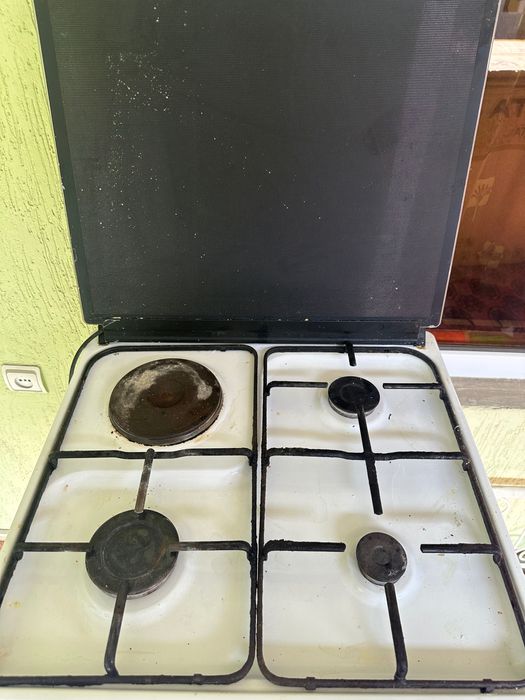 Газ плита сотилади ! Нархи келишилади