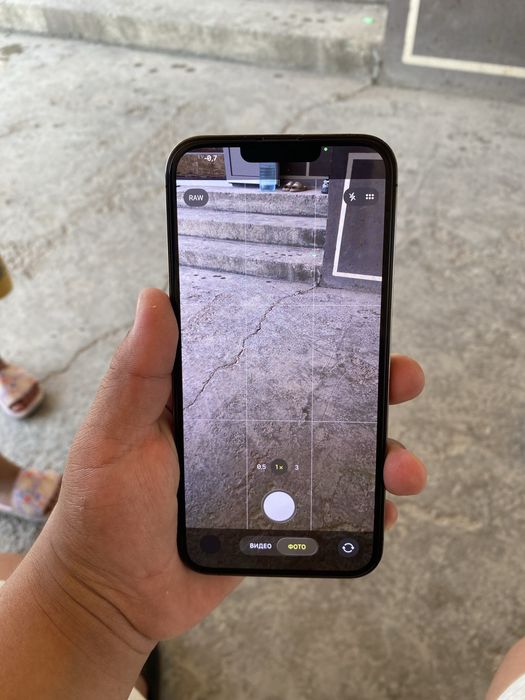 Iphone 13 max sotiladi