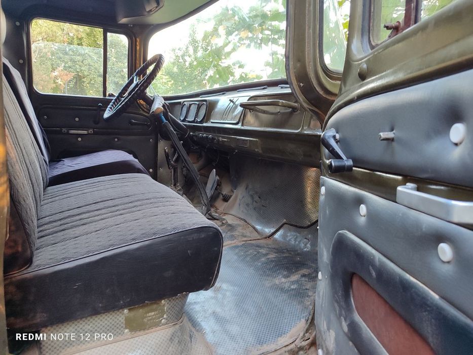 Zil 130 sotiladi yaxshi xolatda