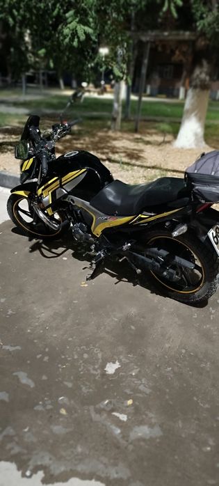 Срочно продается мотоцикл Lifan lf 150-10B irokez